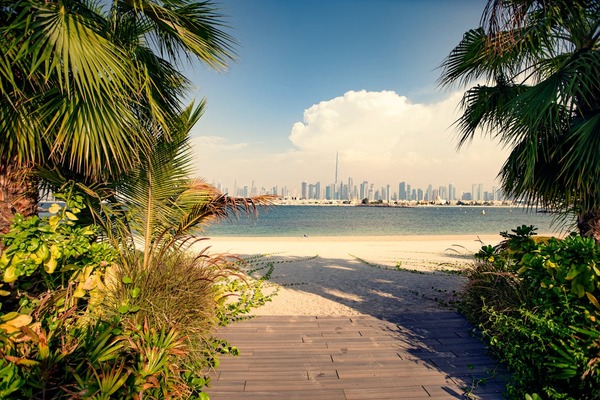 Vacante in Dubai ieftine